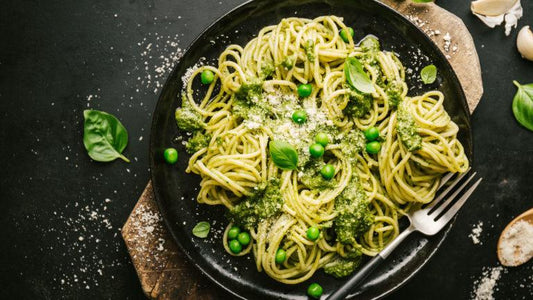 Vollkornspaghetti mit Basilikum-Pesto Rezept - Gorilla Sports DE